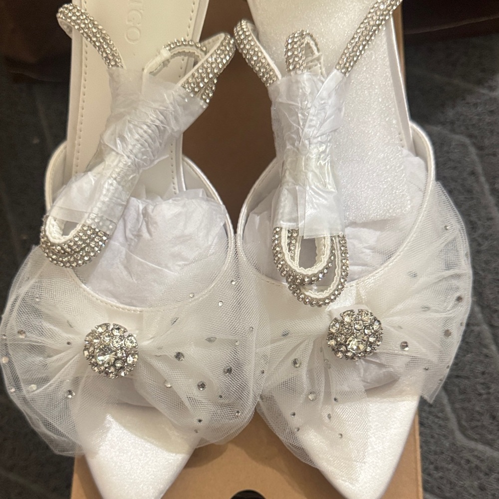 Chic White Rhinestone Embellished Mules - Picture 2 of 4